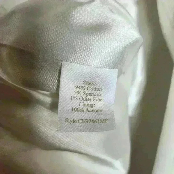 Caslon Women's Button Down Ivory Blazer Jacket Size 8P Workwear Casual - Picture 7 of 9